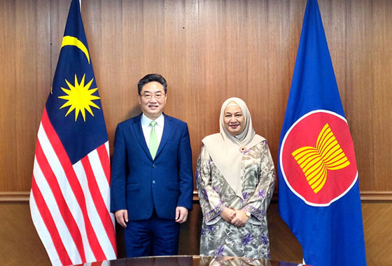 史忠俊秘書長會見馬來西亞外交部東盟司司長