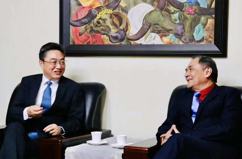 史忠俊秘書長拜會菲律賓新任駐華大使